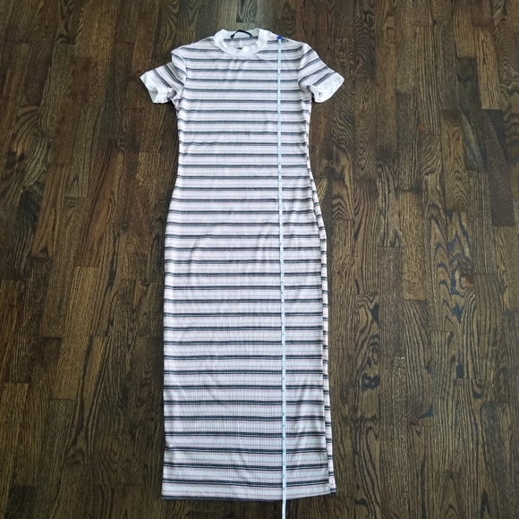 🚫SOLD🚫SHEIN▪︎Striped Bodycon Midi Dress - Picture 8 of 11